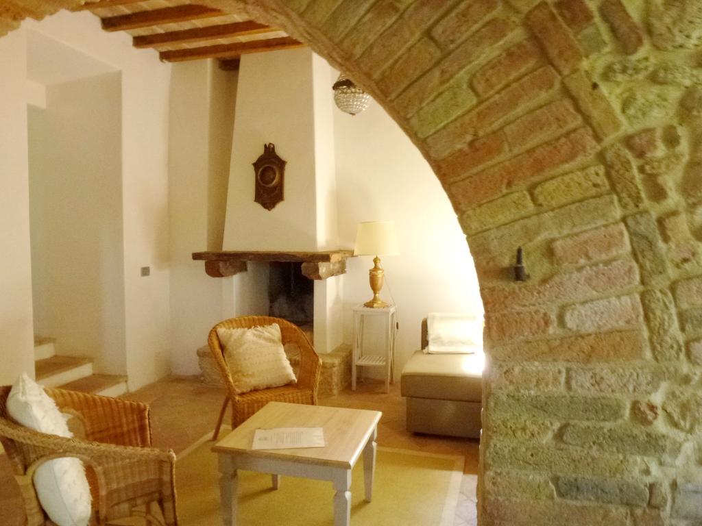 Gasthaus Casarciccia Todi Zimmer foto