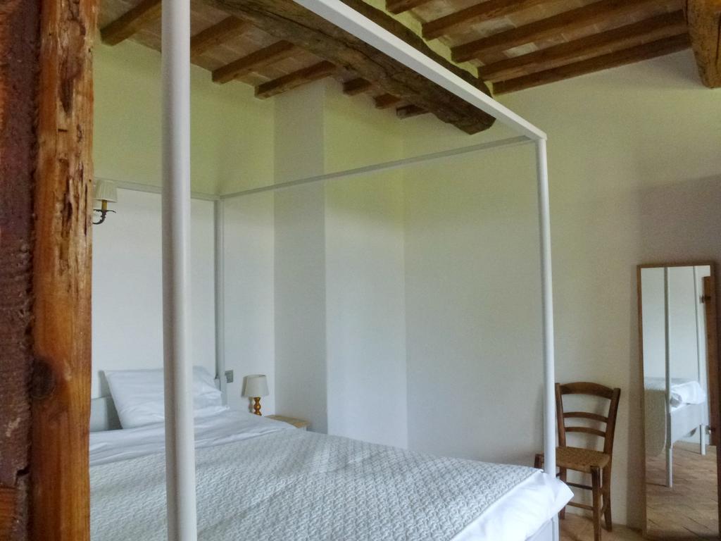 Gasthaus Casarciccia Todi Zimmer foto