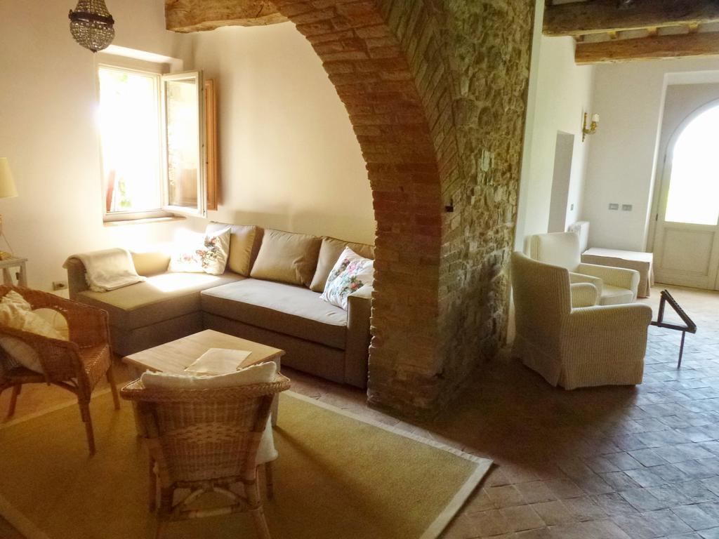 Gasthaus Casarciccia Todi Zimmer foto