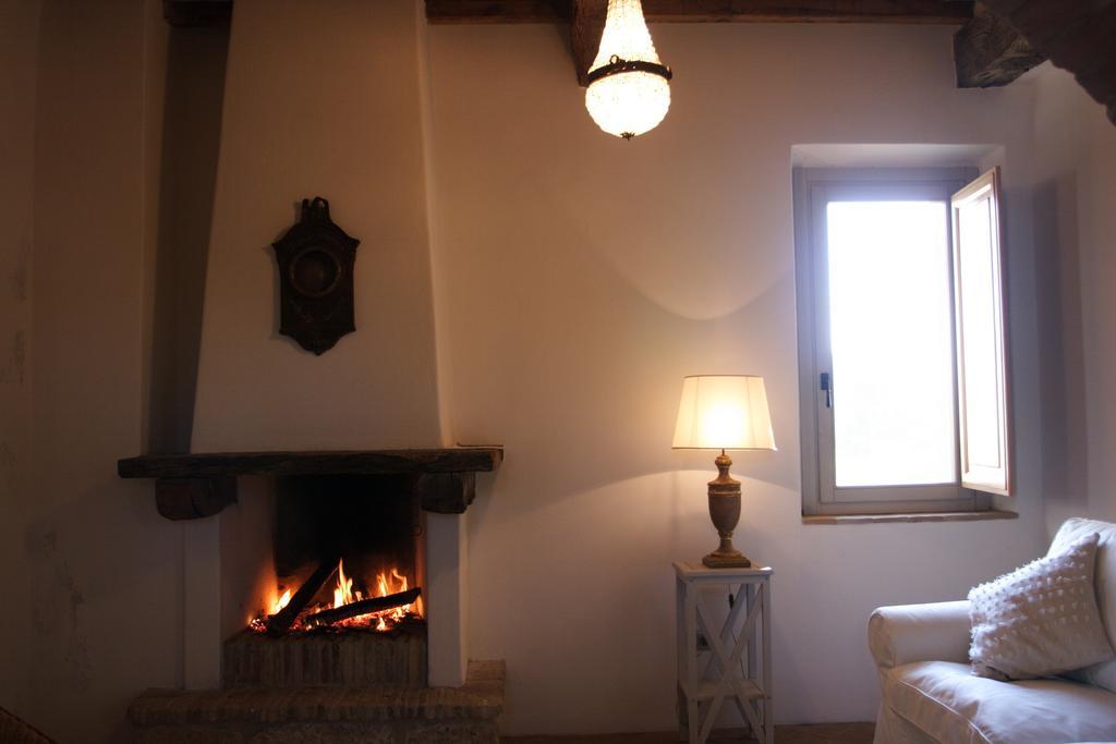 Gasthaus Casarciccia Todi Zimmer foto