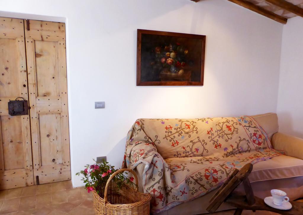 Gasthaus Casarciccia Todi Zimmer foto