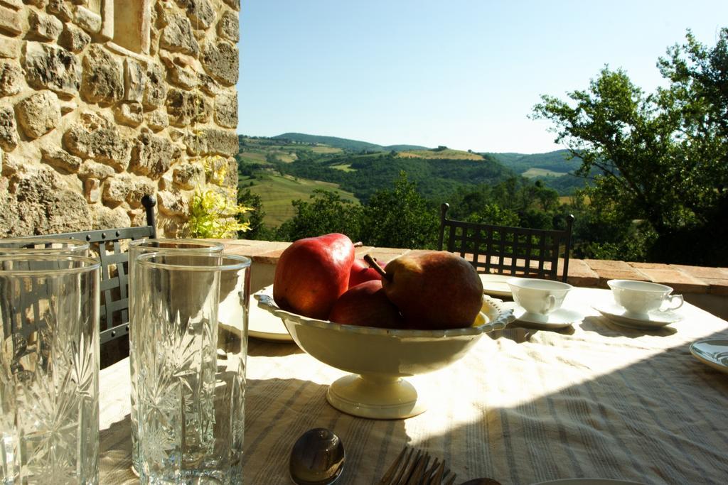 Gasthaus Casarciccia Todi Zimmer foto