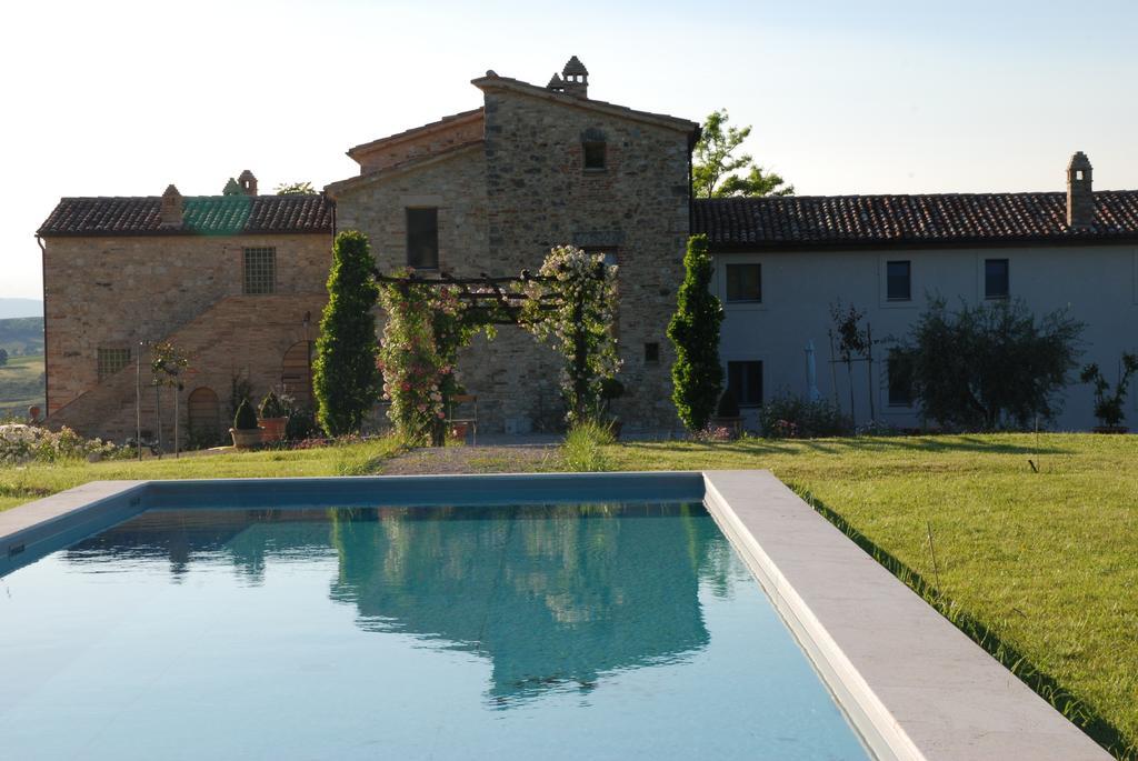 Gasthaus Casarciccia Todi Exterior foto